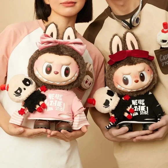 LIMITED EDITION THE MONSTERS Catch Me If You Like Me Series-Vinyl Doll Gift Box - Picture 4 of 7